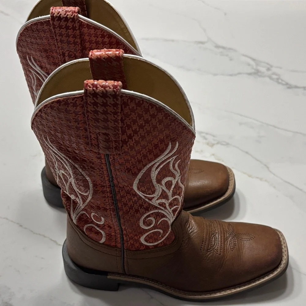 Kids Western Boots in Red and Brown